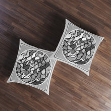 Carica l&#39;immagine nel visualizzatore di Gallery, Tufted Floor Pillow, Square Laila Lago &amp; C. by Iannilli Antonella
